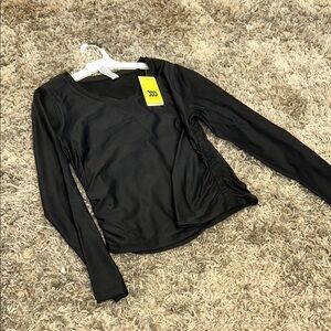 All in Motion Black Fitted Long Sleeve Blouse